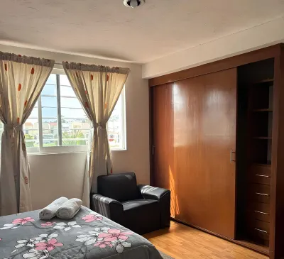 Spacious and charming house in a quiet residential development Hotels in 