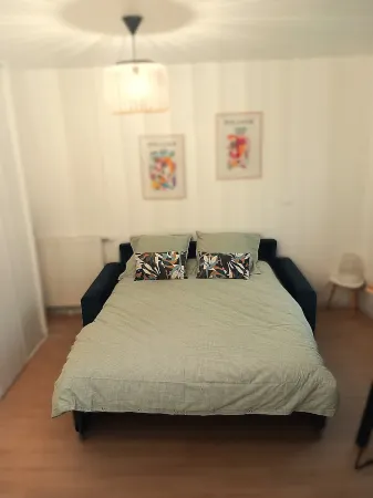 STUDIO 20m2 5MIN DE LA GARE RER Отели рядом с достопримечательностью «Высшая школа экономических и коммерческих наук»