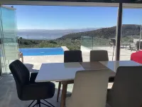 Cortejo with pool and view Hotels in Comarca de Loja