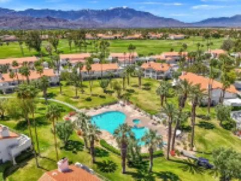 2Br Golfside Getaway in Desert Falls