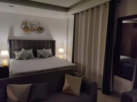 Uptown Studio Residence Отели рядом с Аэропорт Лахор