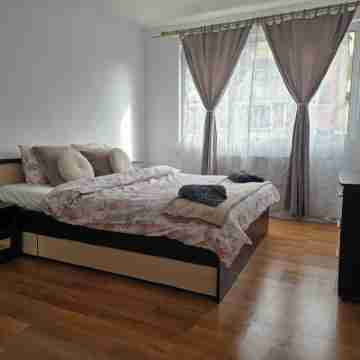 South park 2bdr suite in Sofia , near metro with WiFi, AC Rooms