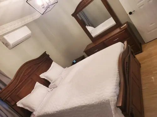 Luxury 2BR 2BA APT W. AC & Garage