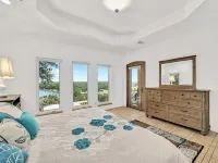 Panoramic View of Lake Marble Falls- 4BRM 10 Acres 1 King and 3 Queen Beds Hotels in Marble Falls