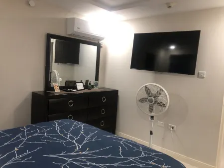 Our beautiful apartment is fully air conditioned with hot water