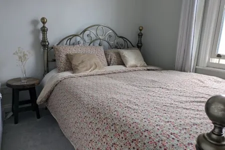 Cottage style home in London