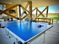 Sound Front Cottage- Sunsets, Private Dock & 2 Min Walk to Beach.