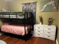 Charming 2-bedroom house in welcoming quiet Hondo w HEAT AC, WiFi, cable