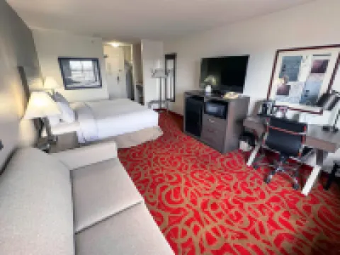 Ramada by Wyndham Sherwood Park Hotels in Strathcona County