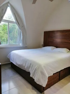 CASA ECOLOGICA, ALDEA KIIN, PUERTO MORELOS, QR