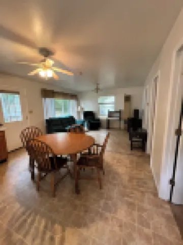 Enchanting cabin with on 2.5 acres in Hubbard Lake