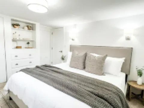 Modern Luxe 2bd Apartment Near SLC with King Bed, Backyard, And Washer/Dryer