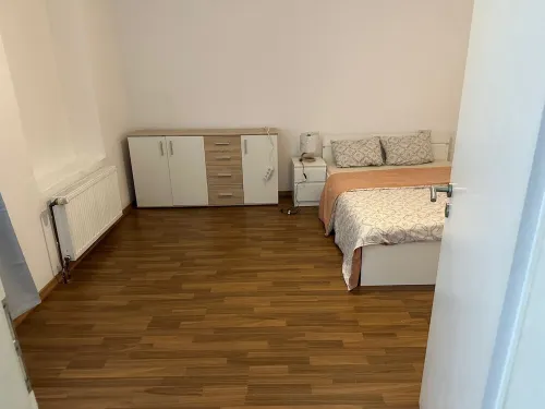 Schöne Renov. Whg MG Altstadt