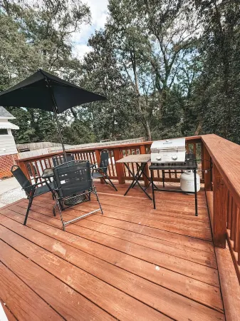 Charming 2-bedroom house with WiFi, AC in Spartanburg