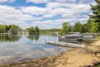 Canadian Lakes, MI - Spacious Private Lake and Beach