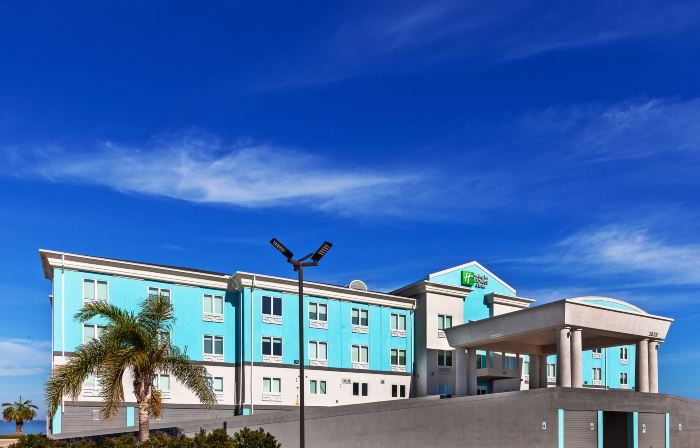 Holiday Inn Express & Suites PORT LAVACA by IHG