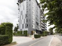 The Wind Hotel Отели рядом с достопримечательностью «Wat Nong Chap Tao»