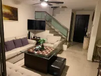 Charming 3-bedroom Private Pool Villa with AC and WiFi in enjoyable Mérida