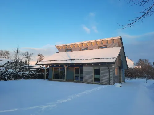 Vacation home Neukalen on Lake Kummerow - ideal for families and small groups Hotels in Neukalen