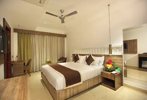 Embassery Residency Hotel a Ernakulam