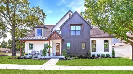 Luxury Large New Construction