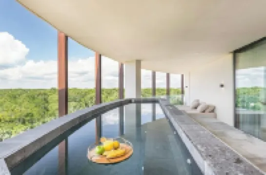 Luxury 4bed PH suite w. private pool