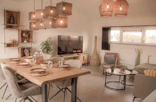 AP5 - 2 Bedroom Terrace Apartment Charleroi Airport 酒店