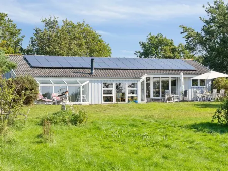 "Joella" - 75m from the sea