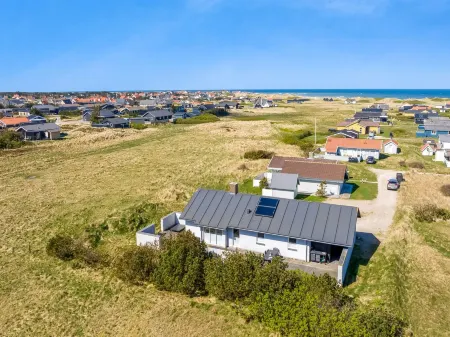 "Hornbogi" - 300m from the Sea