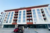 Sunday Sheikh Zayed Road Concord Tower by Belvilla Hotels in Dubai