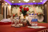 Hotel Anand Lok