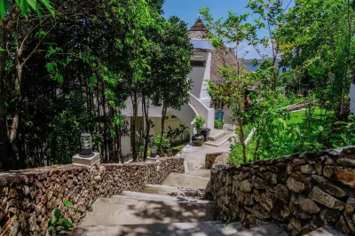 Stunning Luxe 220sm Villa by the Sea Entirely Private with Own Pool Hotel in zona Pass Island