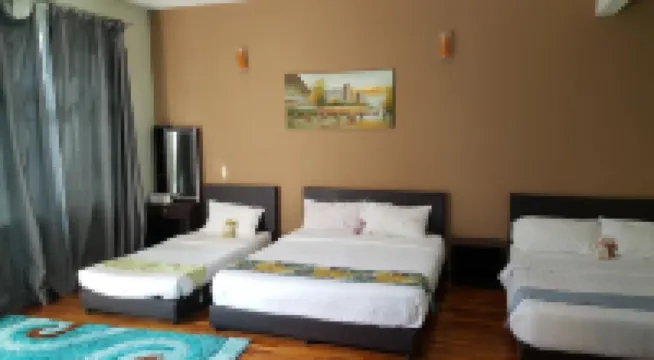 Shamrock Villas Corner or Seaview or Standard