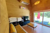 Yangyang Parang Pension Hotels near Hajodaehaesuyokjang