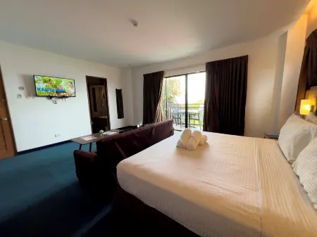 Aozora Seaside Mactan