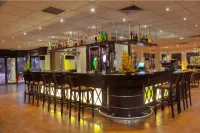 Lancaster Accra Hotel - С баром