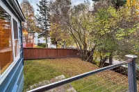 Downtown Anchorage Home, 1 Block to Coastal Trail! - View biển