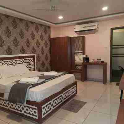 Emerald Royal Residency Rooms