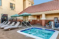 Comfort Suites Barstow Near I-15 - Hot Tub