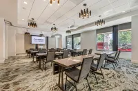Cambria Hotel Portland - Pearl District