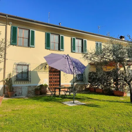 Holiday Home in Camaiore near Sandy Beaches