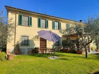 Holiday Home in Camaiore near Sandy Beaches