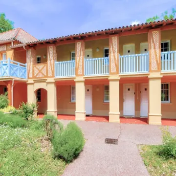 Apartment in Monflanquin by the Lake