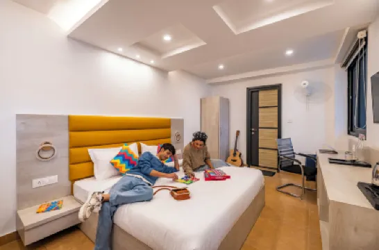 โกสต็อปส์ มัสซูรี คล็อก ทาวเวอร์ โรงแรมใน