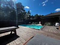 Modern vacation bungalow in the Neuhof forest settlement on the Großer Wünsdorfer See lake