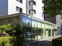 ibis Styles Kortrijk Expo Отели рядом с достопримечательностью «Башни Броэль»
