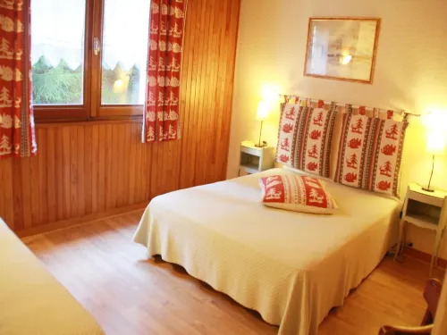 Apartment with balcony in Chatel