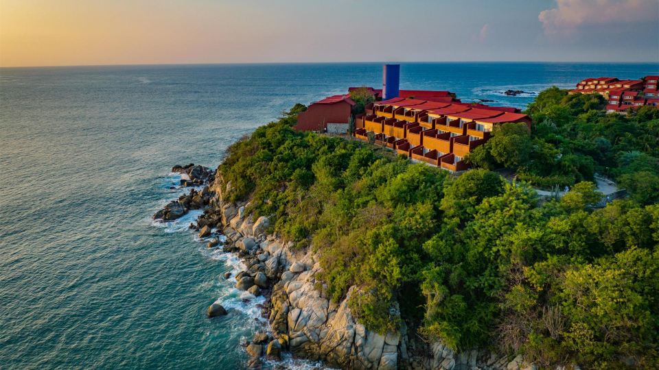 Las Brisas Huatulco – All Inclusive