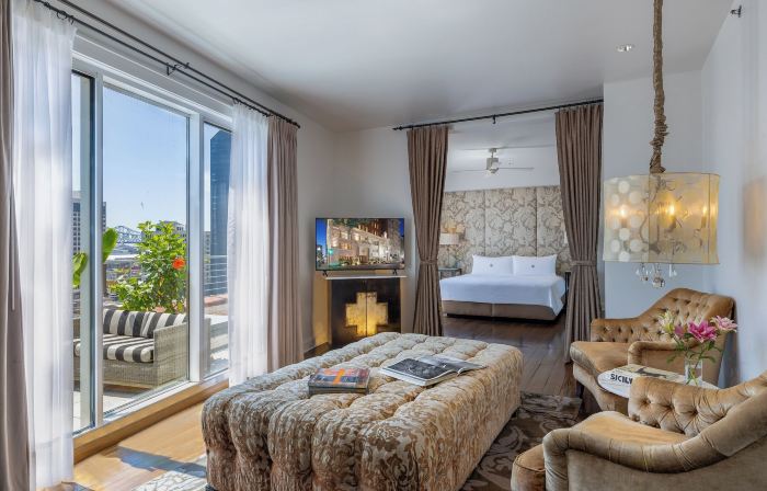 International House Hotel