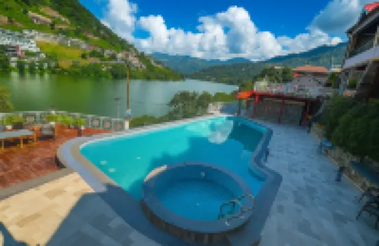 Neelesh Inn- A Luxury Lake View Hotel- 20 Kms from Nainital Hotels in Bhimtal